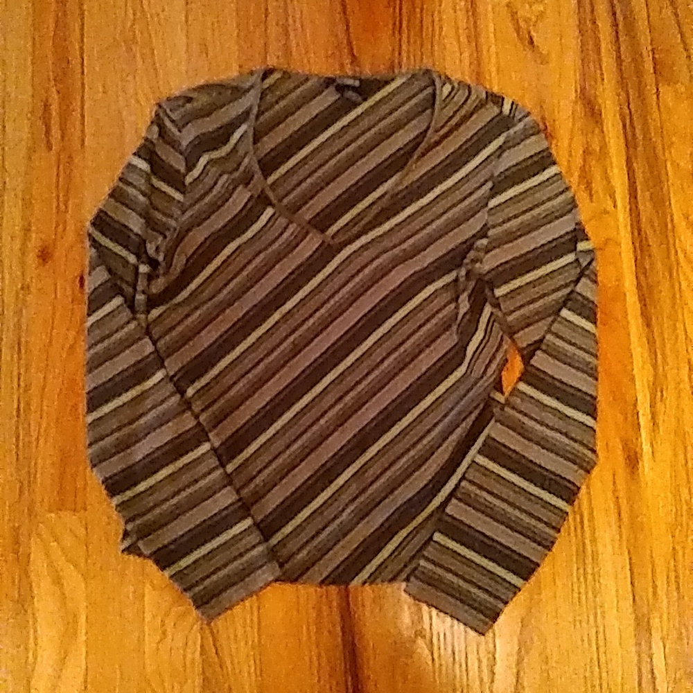 EXPRESS Stretch Top - Picture 2 of 7